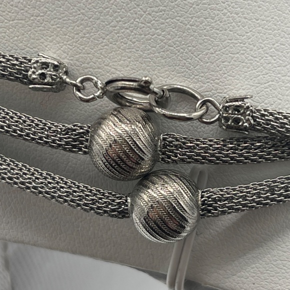 60" Silver Tone Mesh Necklace With Textured Bead Accents - Picture 5 of 11